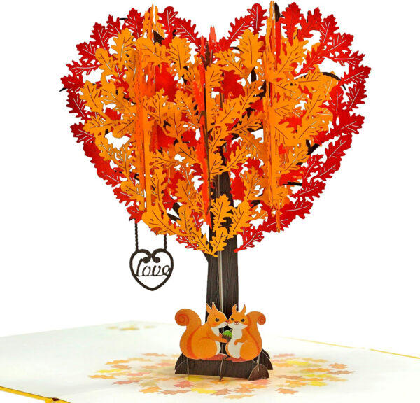 Squirrel-Couple-Heart-Tree-Valentine-3D-greeting-card-01