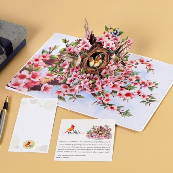 3D Pop-Up-Hummingbird -Nest-Card-07