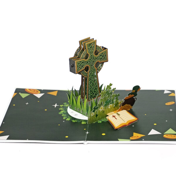 3D-Pop-Up-Patrick-Day-Cross -02