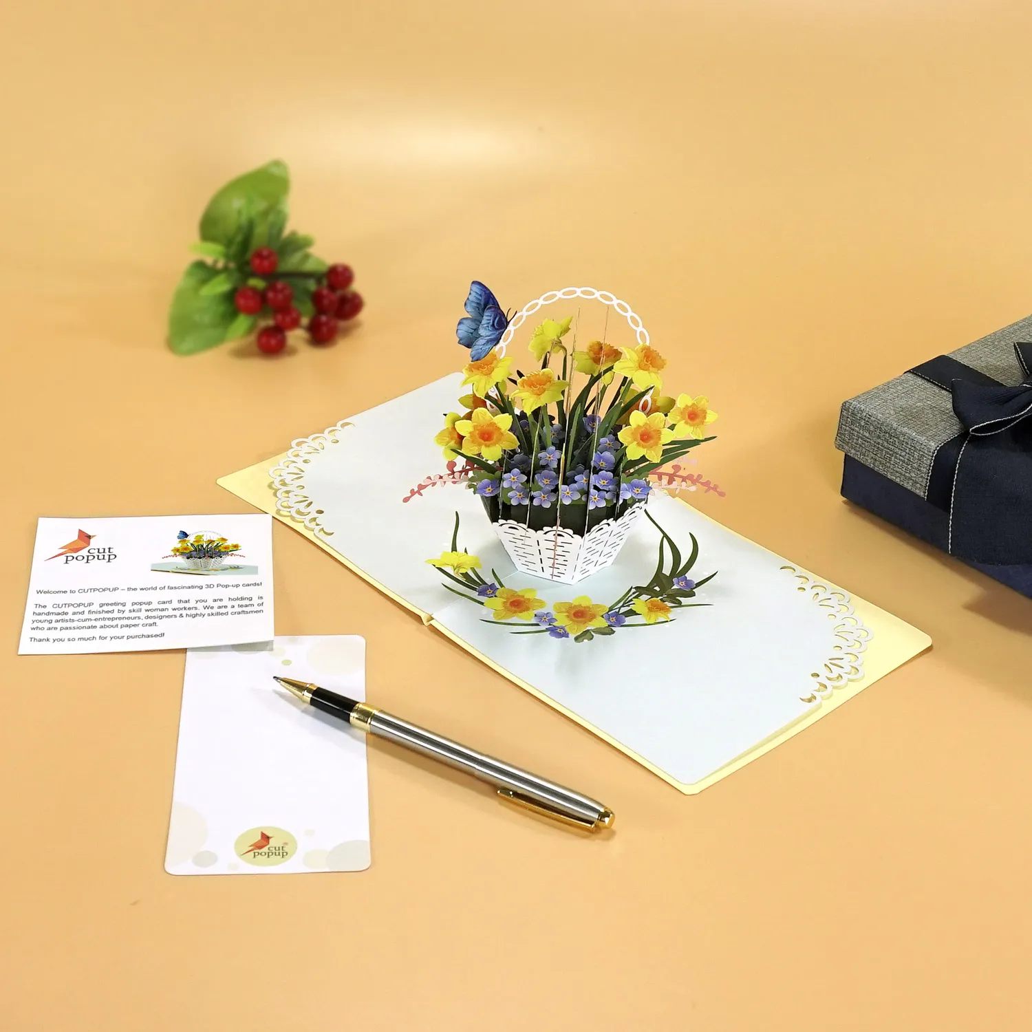 Yellow Daffodils Pop-up 3D Greeting Card - Image 8